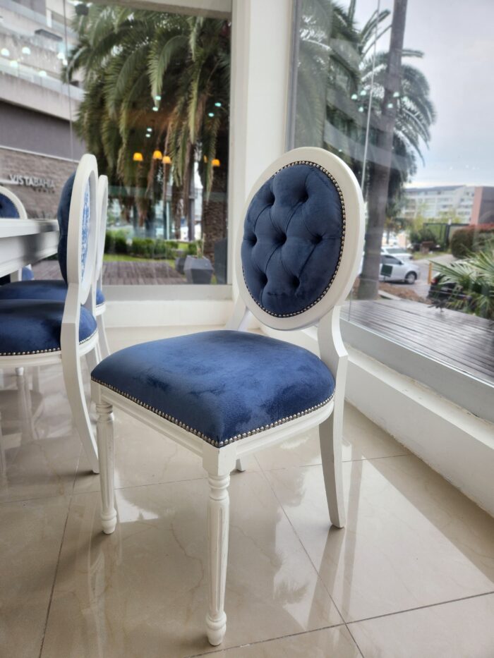 SILLA OVAL